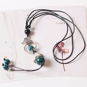 *MONTSERRAT* Green Phoenix Pendant x Beaded Fashion Necklace